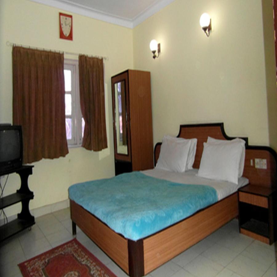 Dariya Darshan Hotel Daman Bagian luar foto