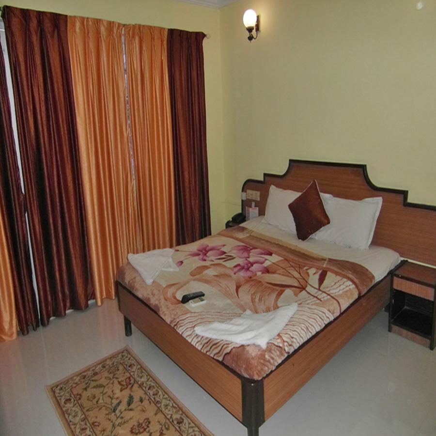 Dariya Darshan Hotel Daman Bagian luar foto